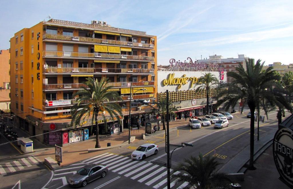 Apartments Lloret Sun Λορέτ Ντε Μαρ Εξωτερικό φωτογραφία