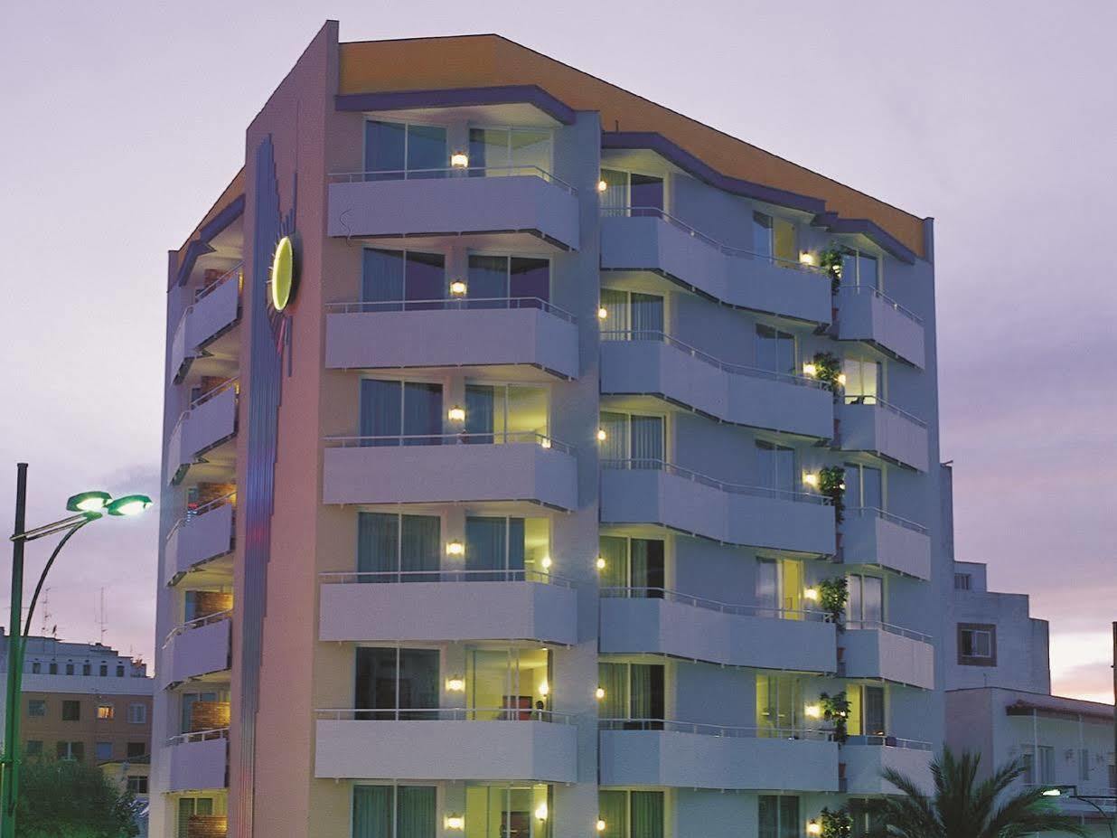 Apartments Lloret Sun Λορέτ Ντε Μαρ Εξωτερικό φωτογραφία